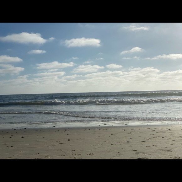 Meet your Posher, Tiffany - Picture 1 of 1